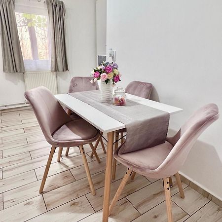 Av Apartment Turda Zewnętrze zdjęcie