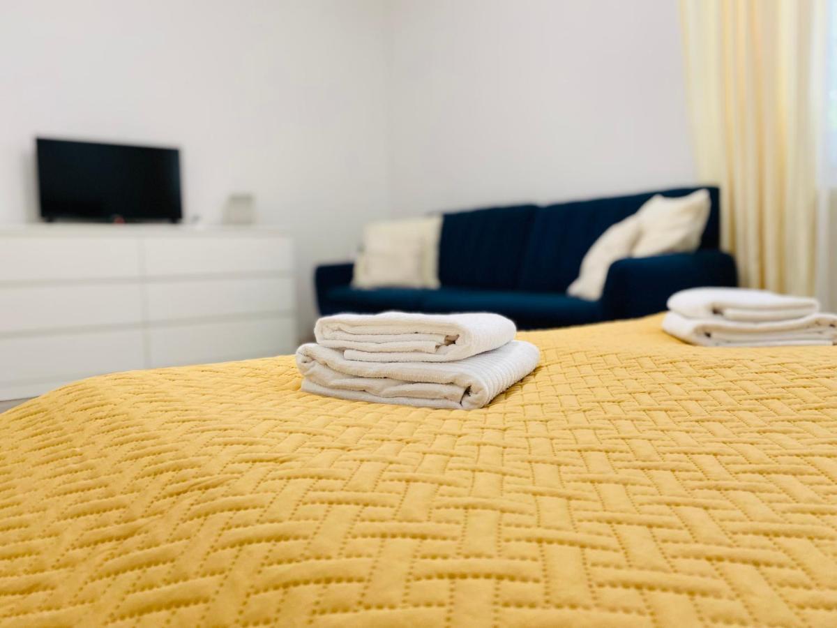 Av Apartment Turda Zewnętrze zdjęcie